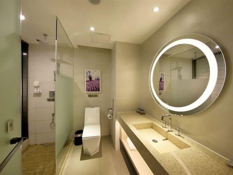 Lavande Hotel Fuhuadao Branch Zhongshan  Extérieur photo