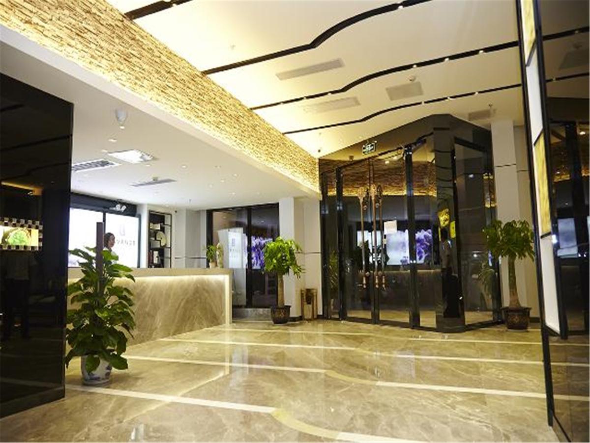 Lavande Hotel Fuhuadao Branch Zhongshan  Extérieur photo